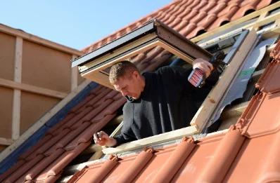 Pose de fenêtres de toit Velux à Échay